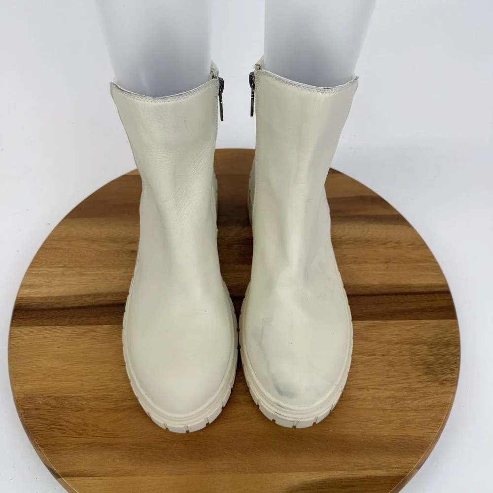 Womens Blondo Prestly Ivory Leather Waterproof Casual Ankle Boots‎ Size 11 M GUC